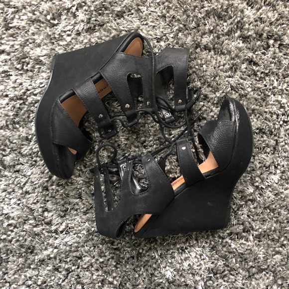 Chinese Laundry Shoes - Chinese Laundry Wedges